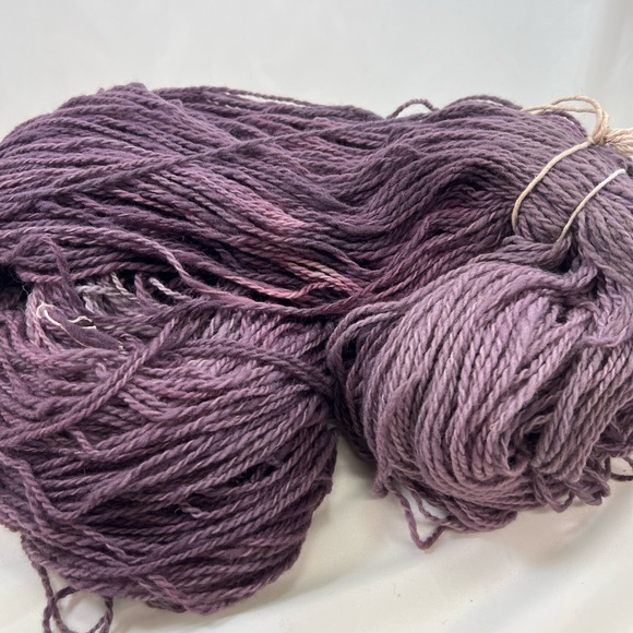 Hand dyed wool - Picture 4 of 5